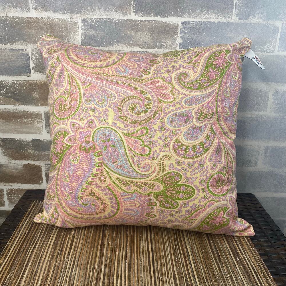 New Newport Set of Three Throw Pillow Covers Paisley Zippered 18" x 18"